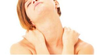 Băng huyết áp cho bệnh xương khớp cổ tử cung